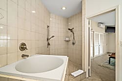 Puu Poa 409 - Hale Pali Moana