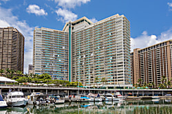 Waikiki Ocean Front Suite 