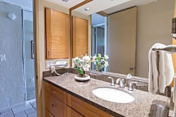 Papakea Beach Resort Oceanfront Unit F