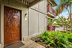 Kona 2 BD Deluxe condo