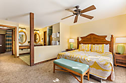 Kona 2 BD Deluxe condo