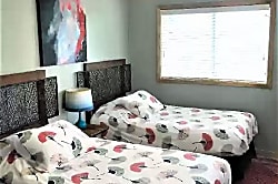 Hale Vu Oceanfront Retreat