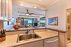 Whaler #963 OceanView Studio