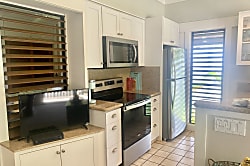 Kiahuna Plantation #231 (building 35)