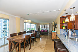 Ilikai Condo 2 Bedroom City View Unit