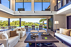 Artevilla Pauoa Beach