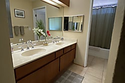 Kona Country Club Ocean View Condo 2nd Floor