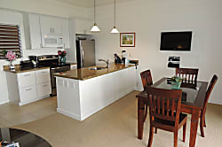 Kiahuna Plantation #17 (building 4)