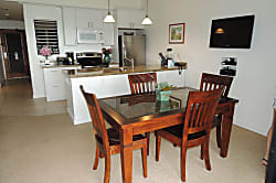 Kiahuna Plantation #17 (building 4)