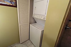 Kona Surf & Racquet Club