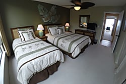 Kona Surf & Racquet Club