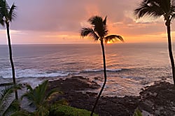 Kona Oceanfront Luxury Condo 