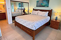 Kona Oceanfront Luxury Condo 