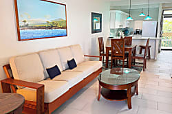 Kona Oceanfront Luxury Condo 