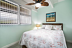 Kona Oceanfront Luxury Condo 