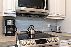 Kihei Garden Estates B-103