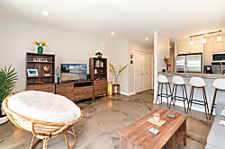 Kihei Garden Estates B-103