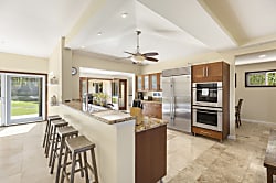 Kahala Breeze Modern Tropical Home