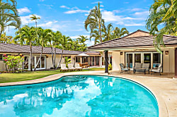 Kahala Breeze Modern Tropical Home