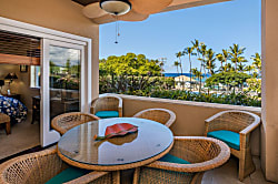 Kahalu'u Beach Villas 1-102