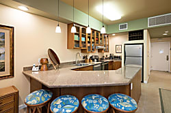 Kahalu'u Beach Villas 1-102