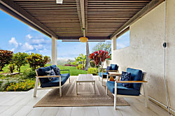 Country Club Villas #102