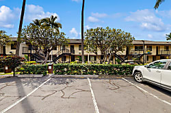 Country Club Villas #102