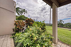 Country Club Villas #102