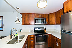 Ilikai Marina Condo 1313