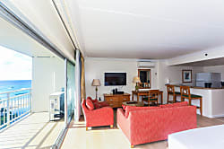 Ilikai Hotel Lagoon View Condo 16th Floor