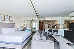 Ilikai Hotel 16th Floor Paradise Condo