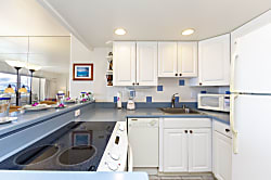 Ilikai Apartment #629