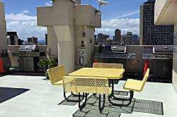 Fairway Villa,  Waikiki