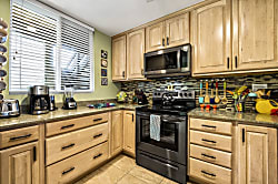 Surf and Racquet 4-203