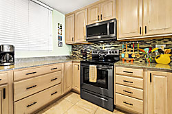 Surf and Racquet 4-203