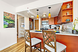 Ilikai Hotel 11th Floor