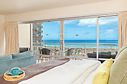 Ilikai Hotel 11th Floor