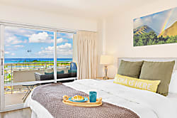 Ilikai Hotel 11th Floor