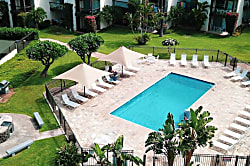 Hale Kamaole Remodeled Condo