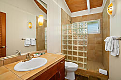 Hale o' Mahina at Haena