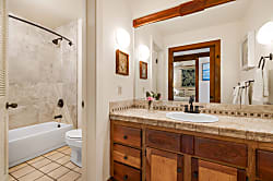 Kiahuna Plantation 323 (Building 39)