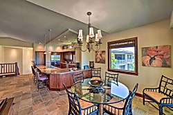 Tropical Paradise Resort Villa