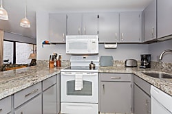 Keauhou Punahele A104