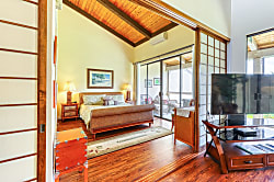 Keauhou Kona Surf & Racquet Club #7-302