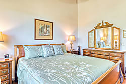 Keauhou Kona Surf & Racquet Club #7-302