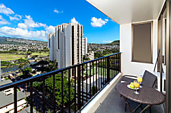 Waikiki Banyan 2411 Tower 2