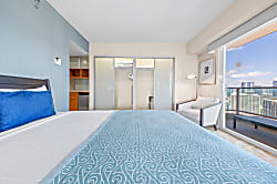 Ala Moana Hotel Condo 33rd Floor Executive Suite