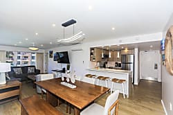 Ilikai Hotel Waikiki City Lights Condo