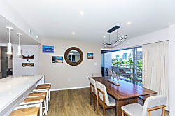 Ilikai Hotel Waikiki City Lights Condo