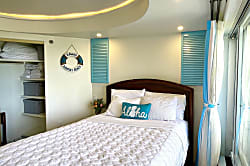 Ilikai Hotel Condo #612